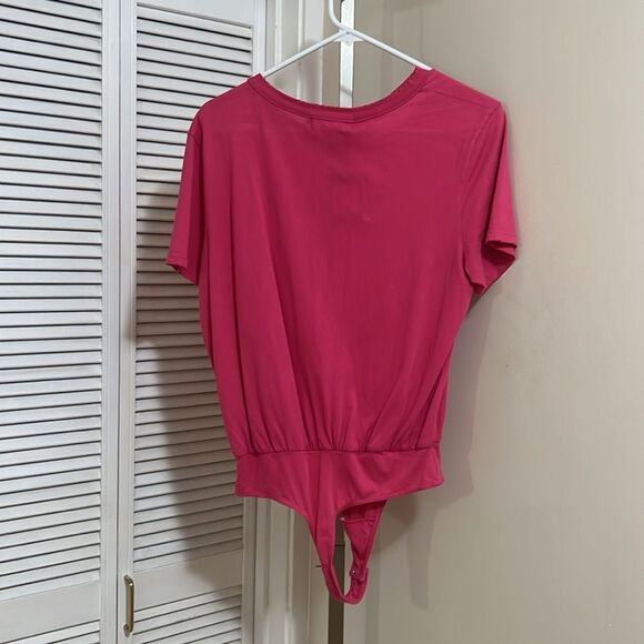 T shirt bodysuit - Picture 5 of 5